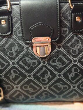 Dasein Women Barrel Handbag w/Satchel Bag Top Handle Shoulder Buffalo Vegan NWOT